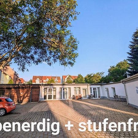 Fewo Urban Gotha-Apartment Ekhof- Am Schlosspark- Parken An Der Der Tuer- Barrierefrei, 900 Meter Zum Bahnhof - Wallbox 外观 照片