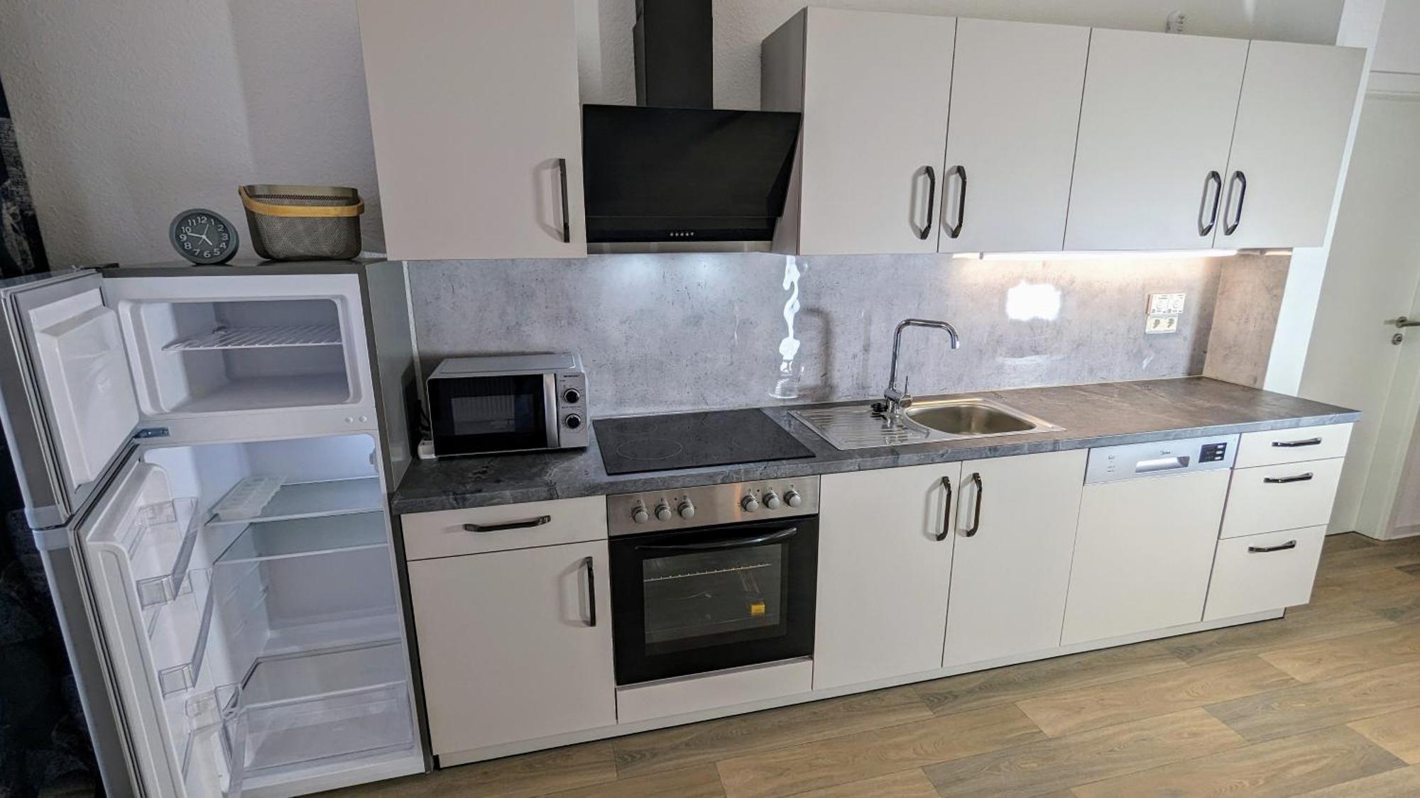 Fewo Urban Gotha-Apartment Ekhof- Am Schlosspark- Parken An Der Der Tuer- Barrierefrei, 900 Meter Zum Bahnhof - Wallbox 外观 照片